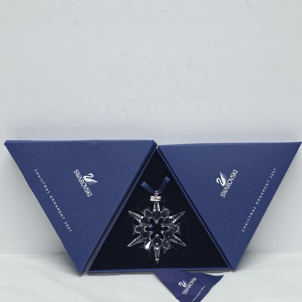 SWAROVSKI 2007 Holiday Ornament Crystal Snowflake Christmas Star in Box
